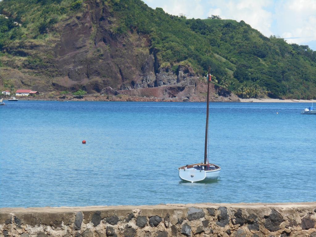 Ylang Hotel Ambondrona  Rum bild